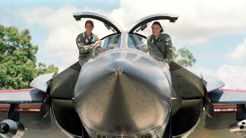 First women to graduate to fast jets