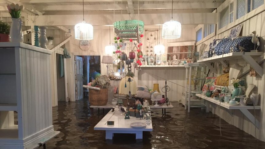 Murwillumbah shop flooded