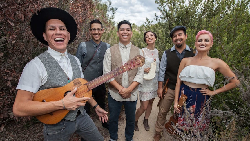 Las Cafeteras combine spoken word and folk music, with traditional Son Jarocho, Afro-Mexican music and zapateado dancing.