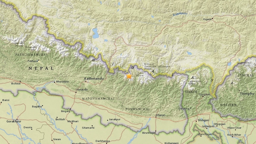 Nepal earthquake strikes near Mount Everest