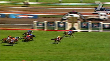 Makybe Diva wins the Melbourne Cup