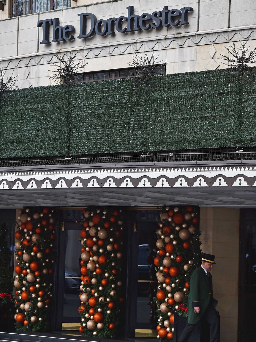 Dorchester Hotel's Christmas decorations