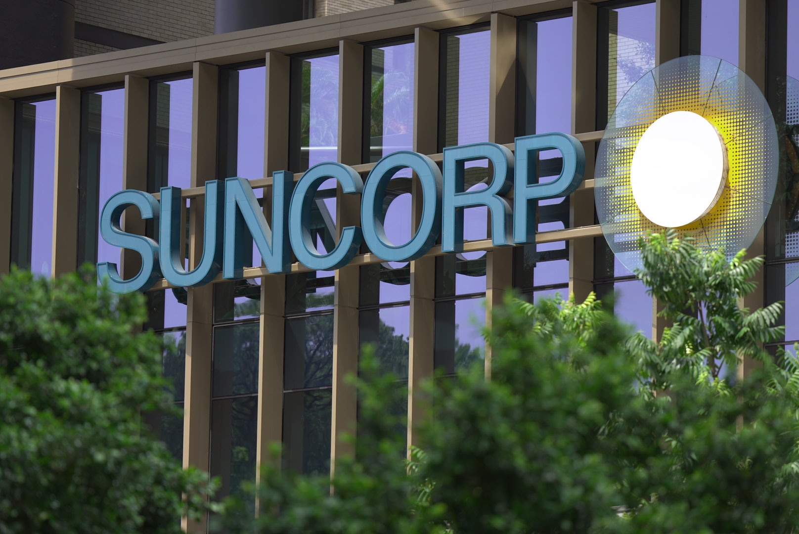 abc.net.au - ABC News - Suncorp told to scrap 60 per cent hike of home insurance premium