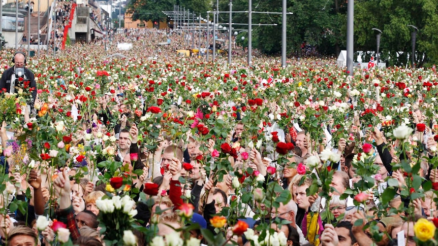 At least 100,000 Norwegians take part in a memorial march