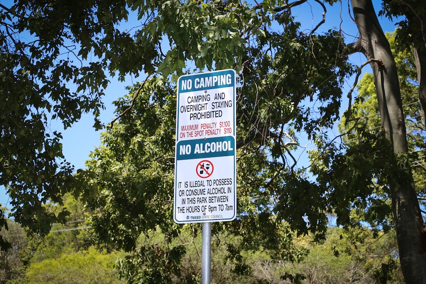 No camping sign at Chinderah