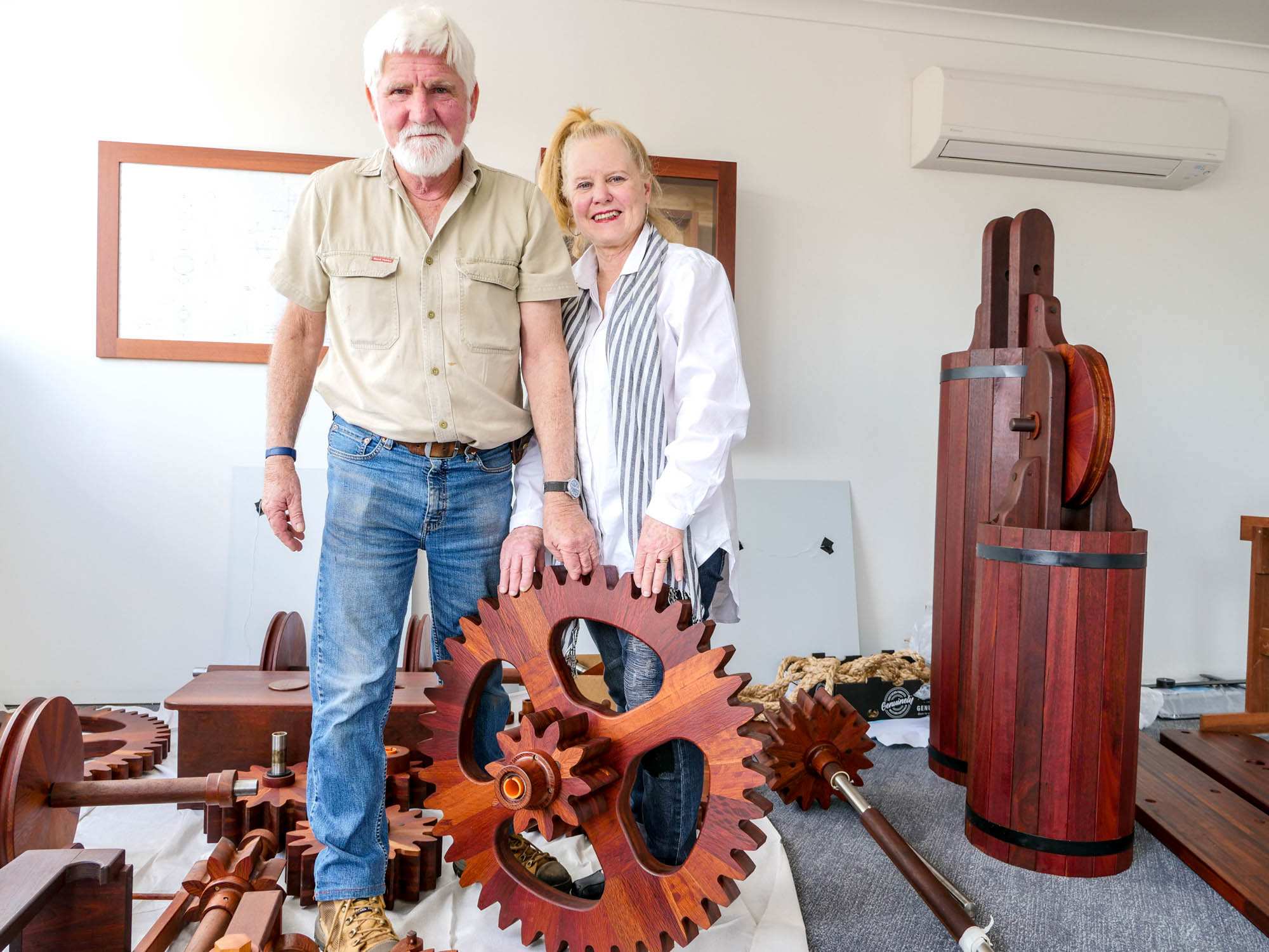 World's largest wooden clock gives WA town hope of tourism revival ABC News