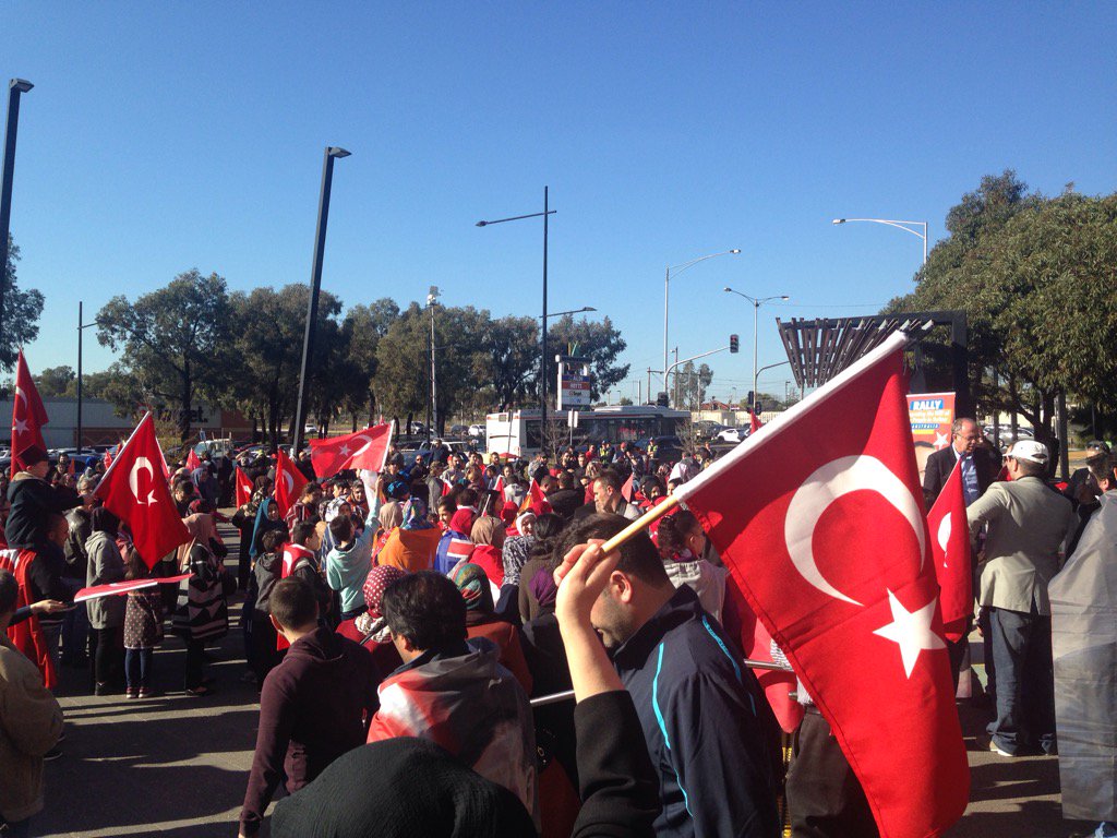 Turkey coup: Hundreds rally in Melbourne in support of President Tayyip ...