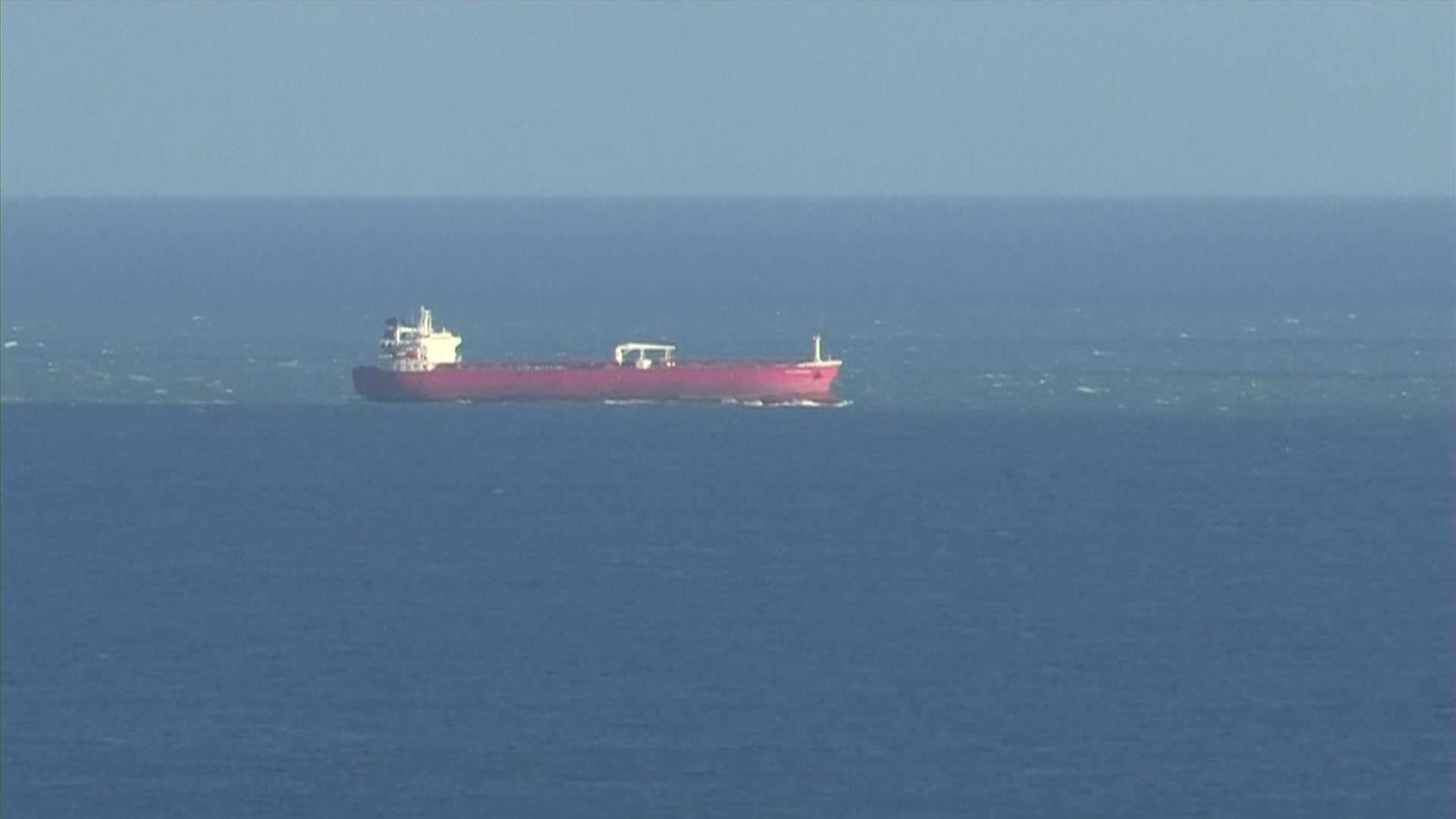 British Special Boat Service seizes tanker near Isle of Wight that ...
