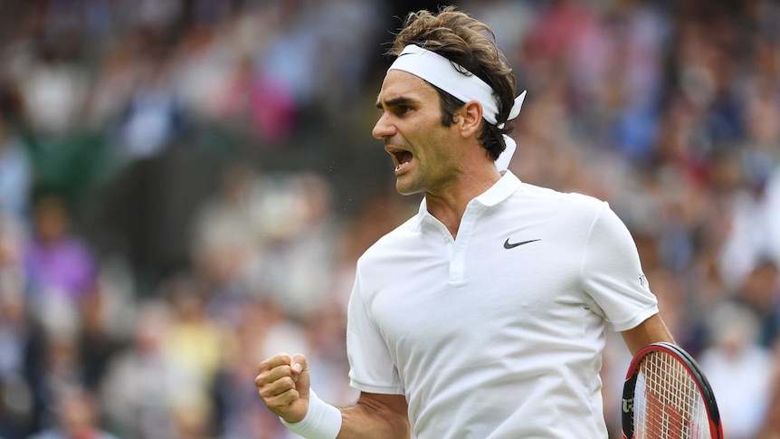 Roger Federer celebrates against Steve Johnson