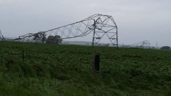 Transmission tower down in SA's Mid North