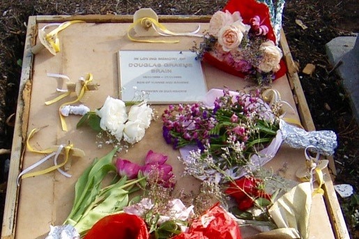 The grave of Vianne Brain's son Douglas