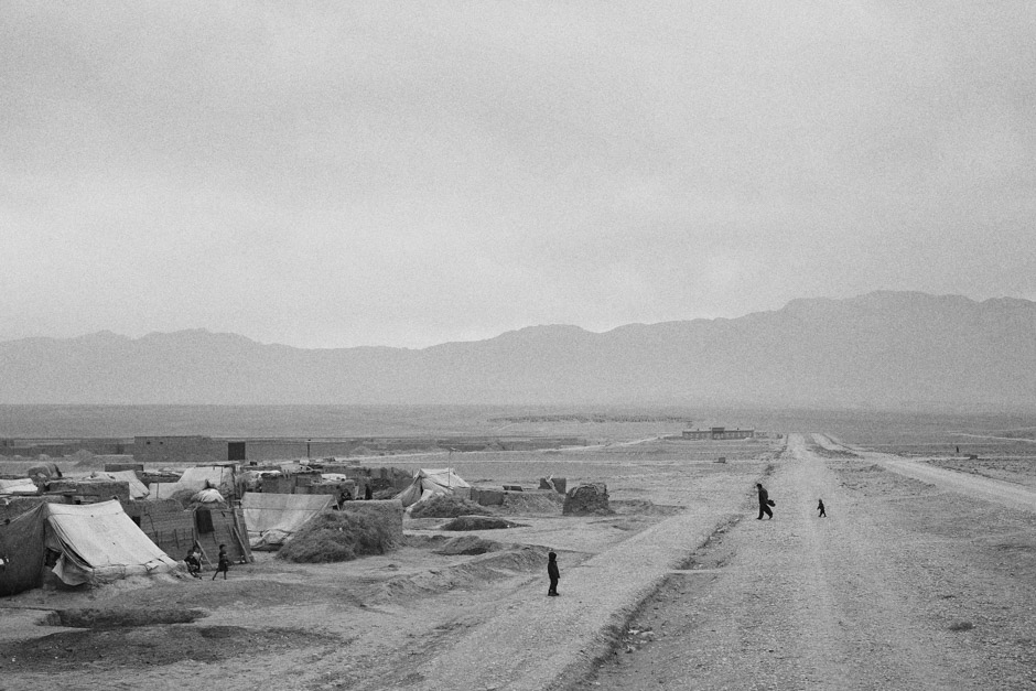 The road to the Qaulin Bafan settlement, on the outskirts of Mazar-i-Sharif in Afghanistan's north.