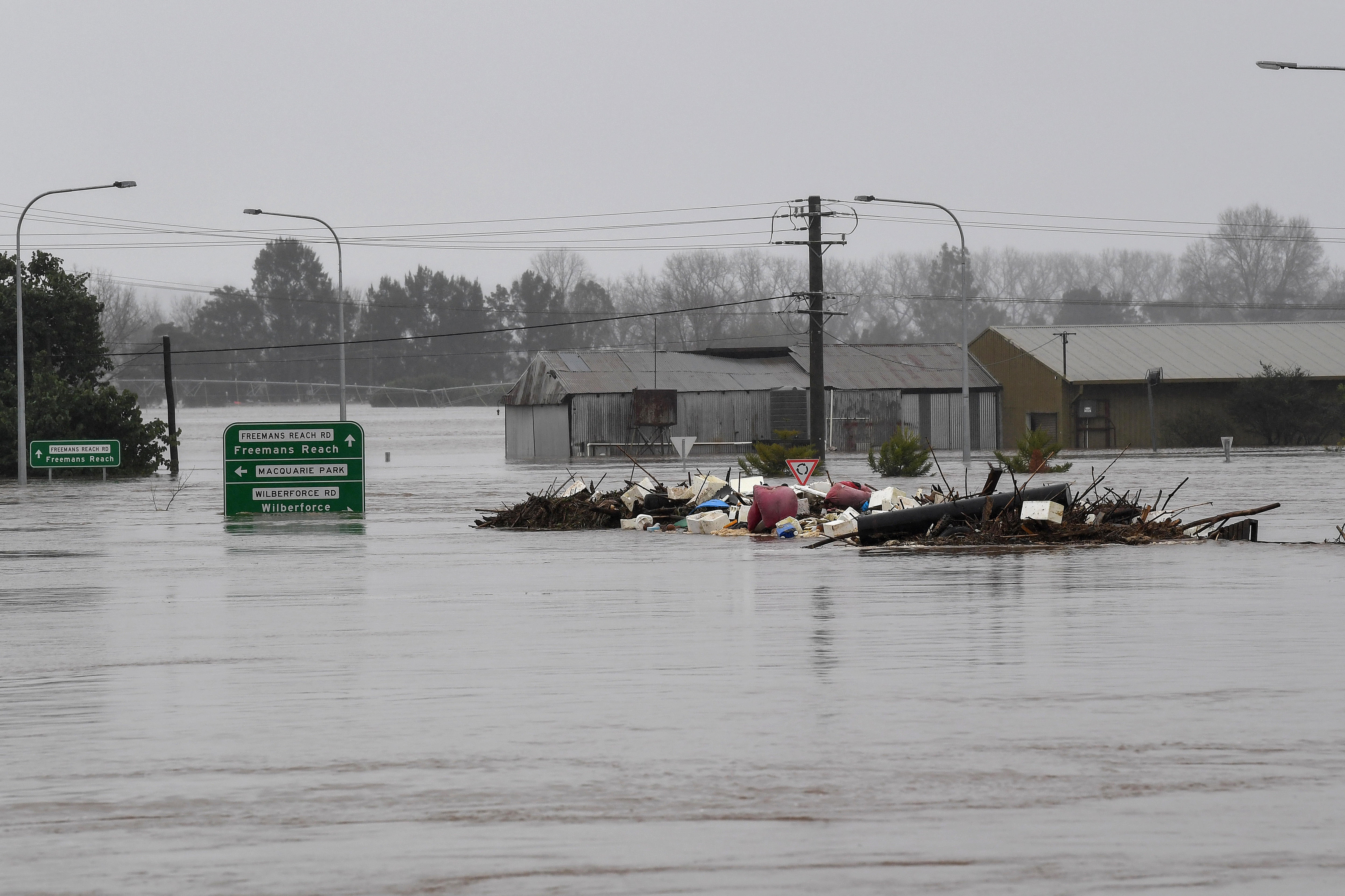 NSW SES Deals With 3,900 Calls For Help As Wild Weather, Flooding Hit ...