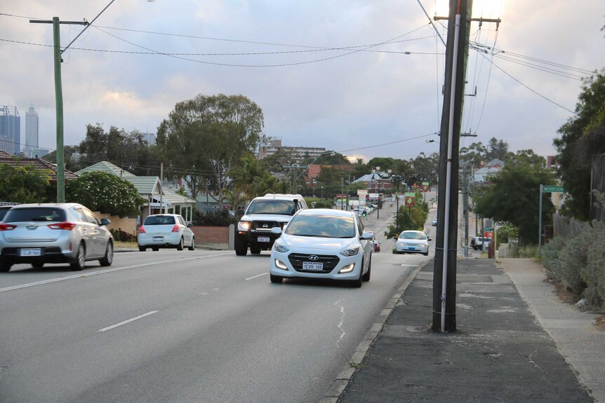 Cars driving on Guildford Road in Perth.