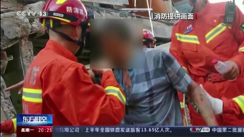 At Least Eight Killed Nine Missing In Hotel Collapse In China S Suzhou City Abc News