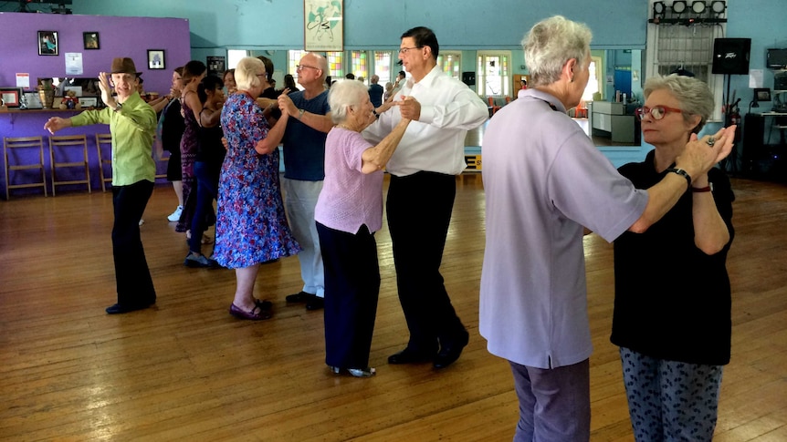 People dancing