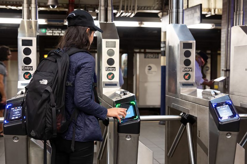 A contactless ticket system being trialled on the New York subway