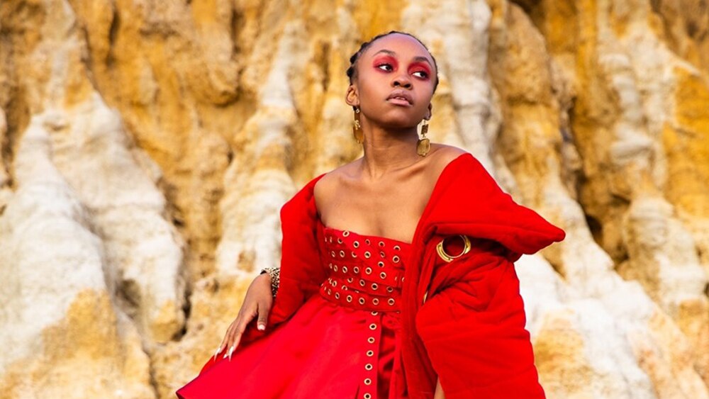 neo red dress Understanding the Matrix: The Woman in the Red Dress