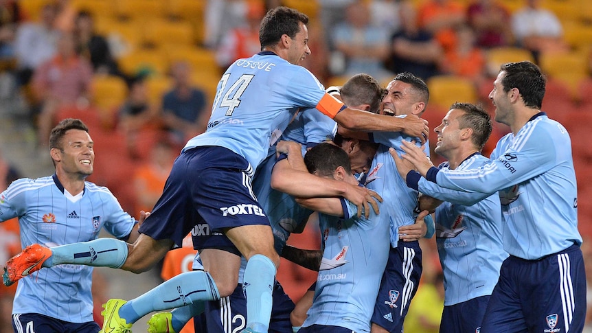 Sydney FC congratulates Jank after wonderstrike