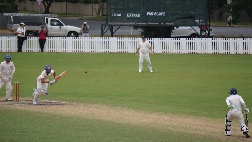 Arjun Tendulkar batting at Bowral