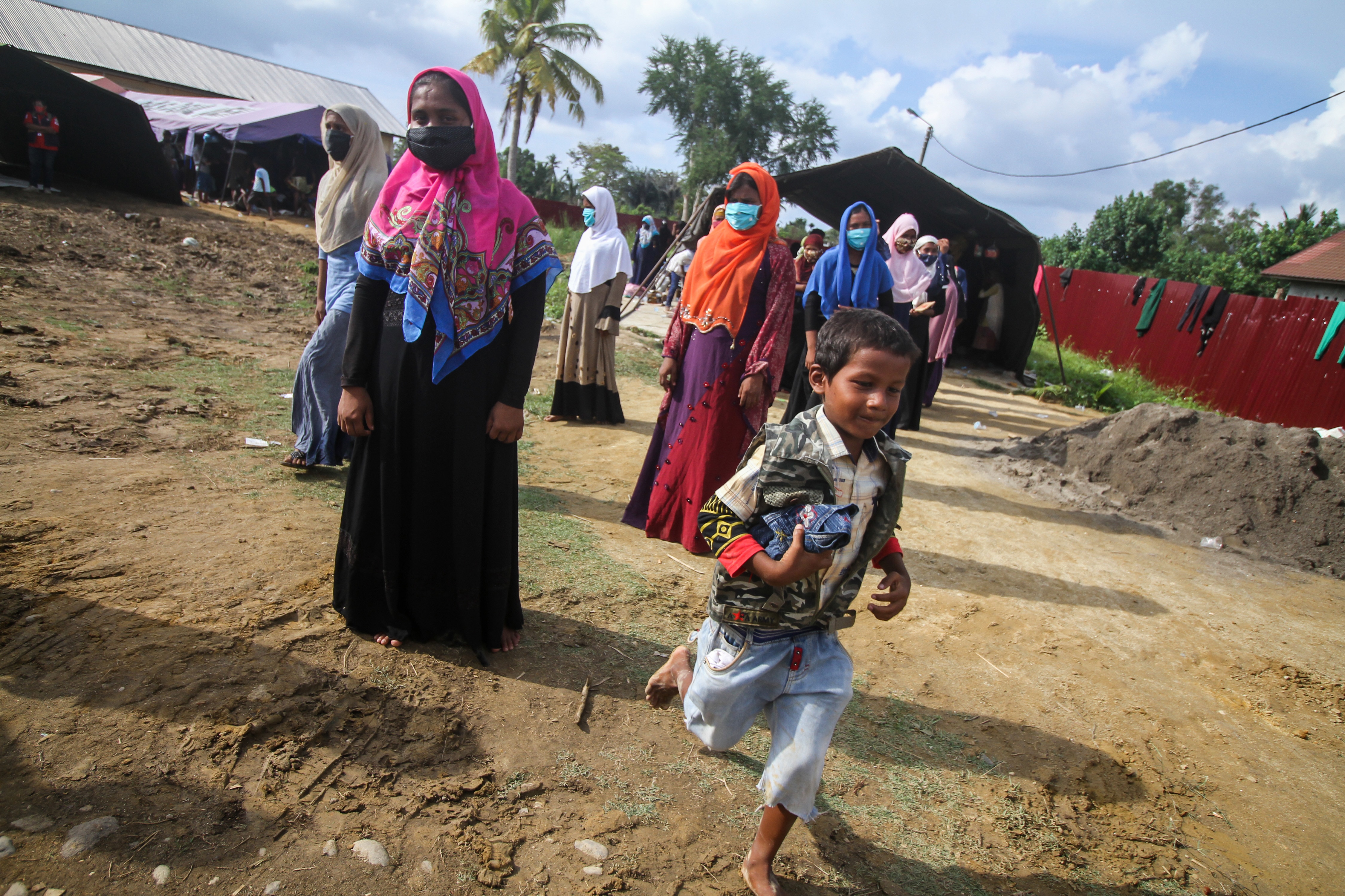 Over 1.6 million Rohingya Muslims forced to flee Myanmar