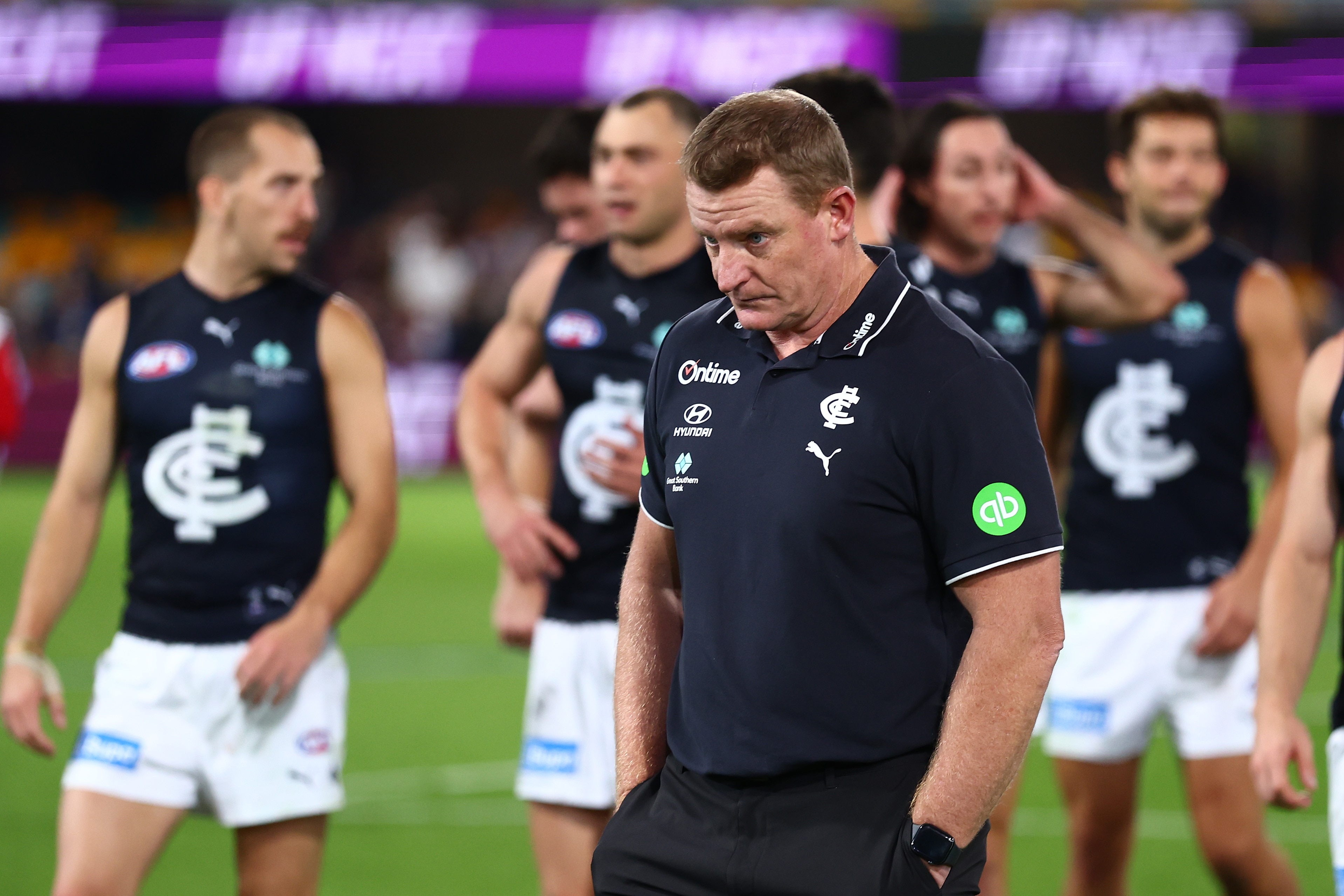 ‘I don’t coach for my job’: Voss defiant after latest loss, Dogs edge Port