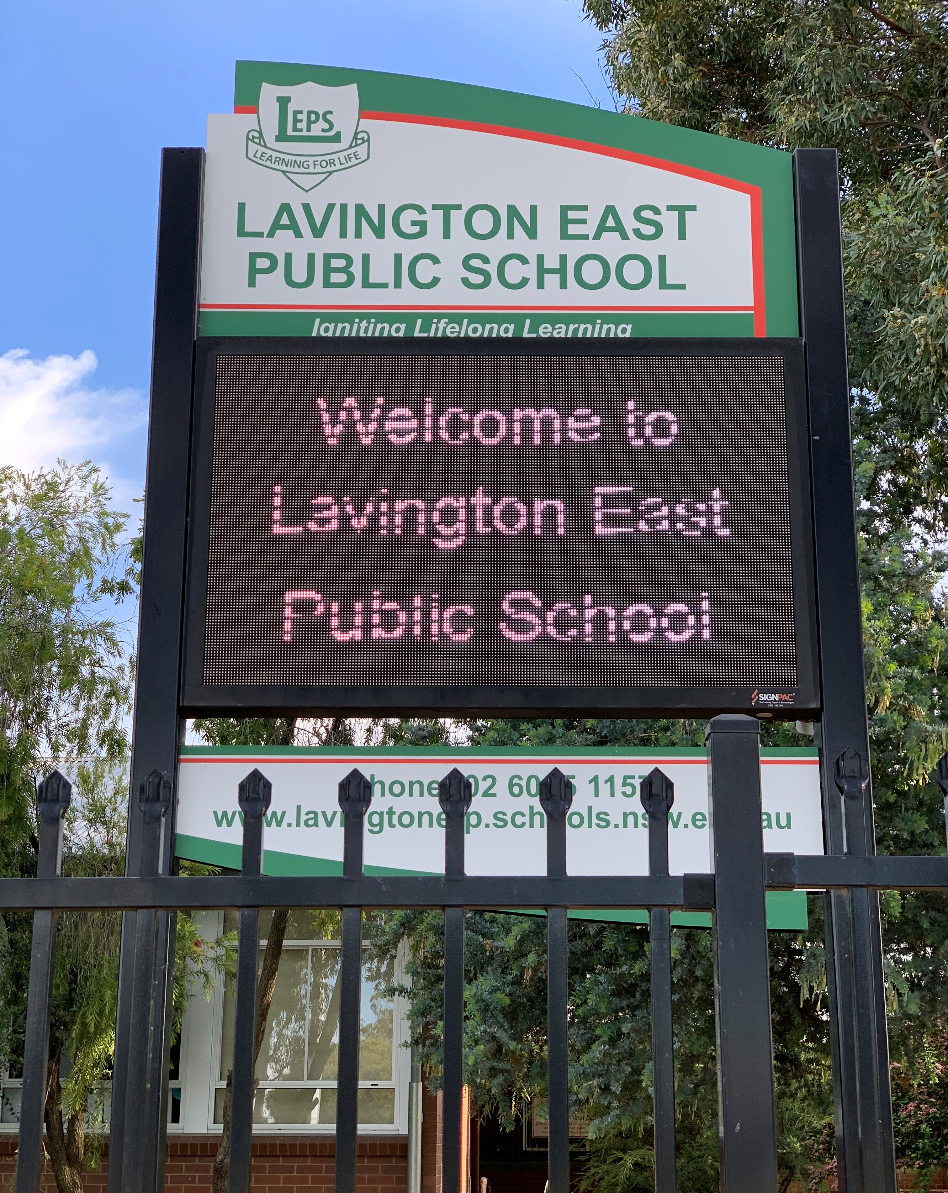 More Albury Wodonga Schools Close Amid Growing Exposure Sites But 30 000 Rapid Antigen Tests Provide Ray Of Hope Abc News