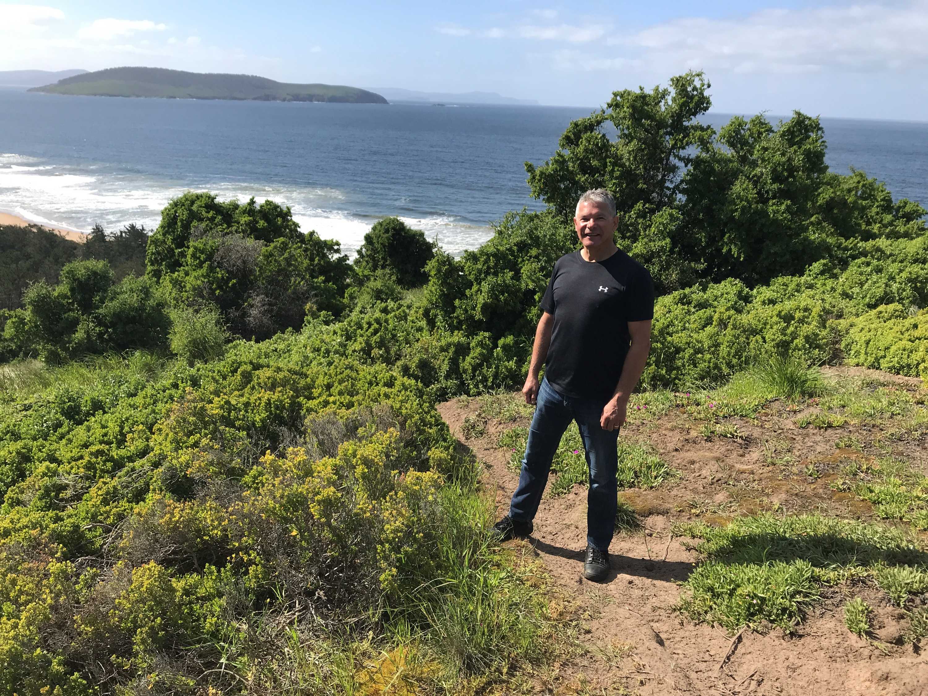 Sniffing out the muttonbirds - ABC listen