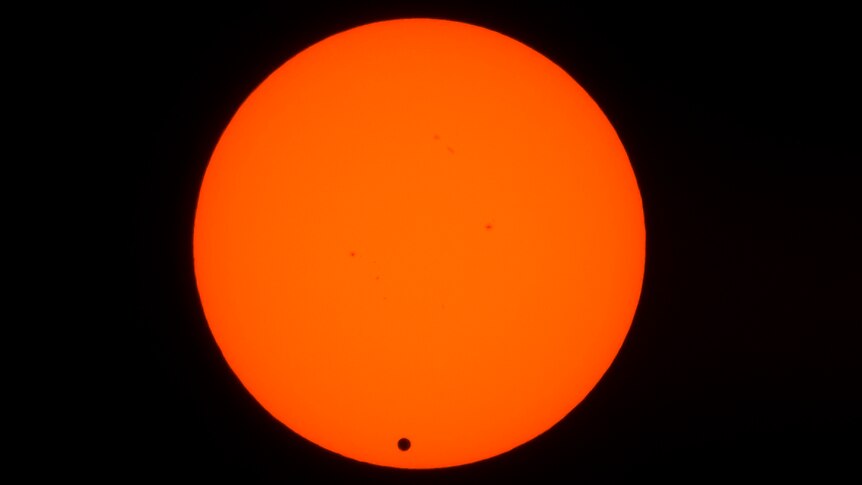 Venus passes between the Sun and the Earth.
