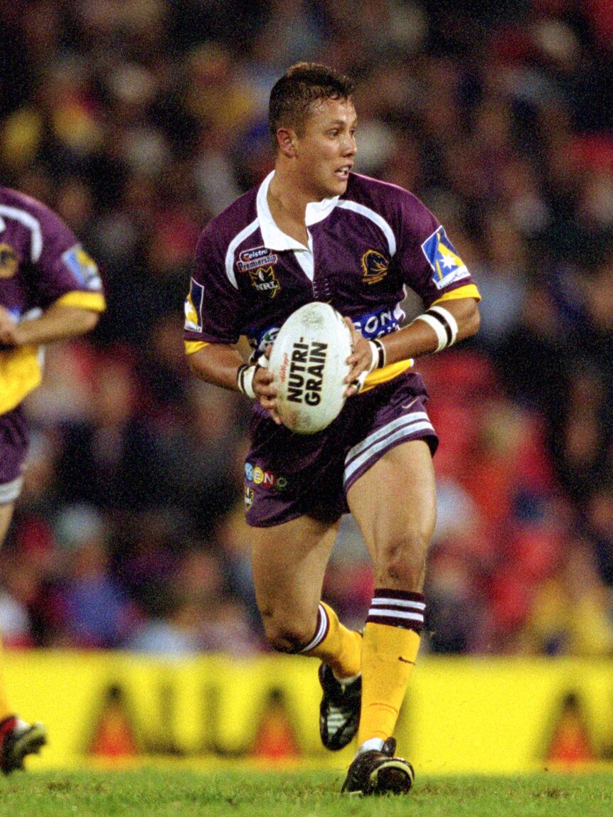 Scott Prince playing for Brisbane against Penrith in round 15, 2001.