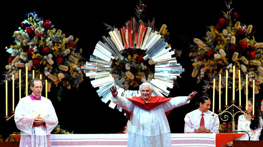 Pope on stage at WYD evening vigil