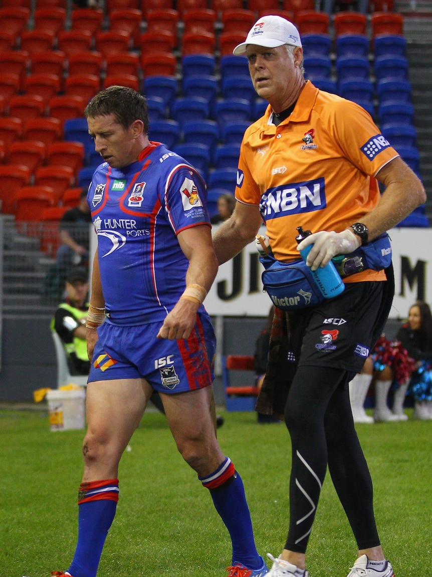 Knight veteran Kurt Gidley leaves the field with an injury during round eight of the NRL