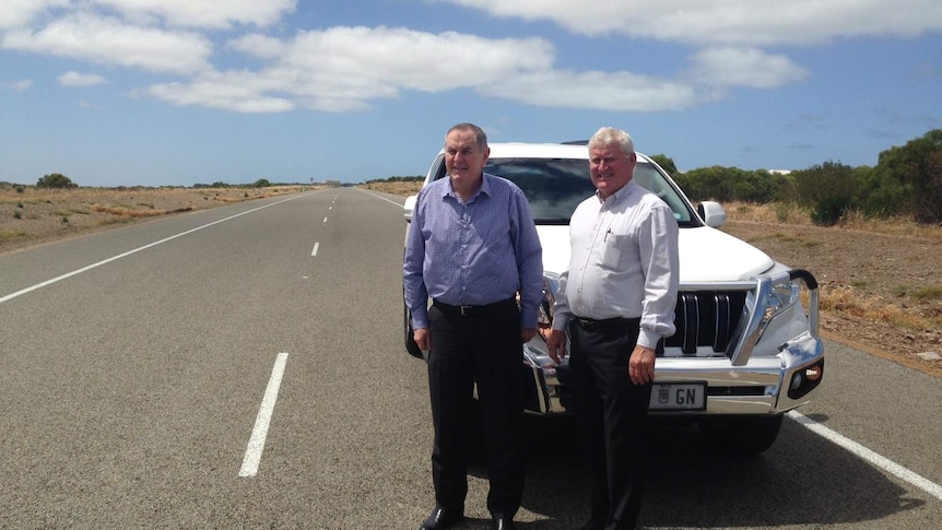 Geraldton Mayor Ian Carpenter and Mid West Development Commission chairman Murray Criddle.