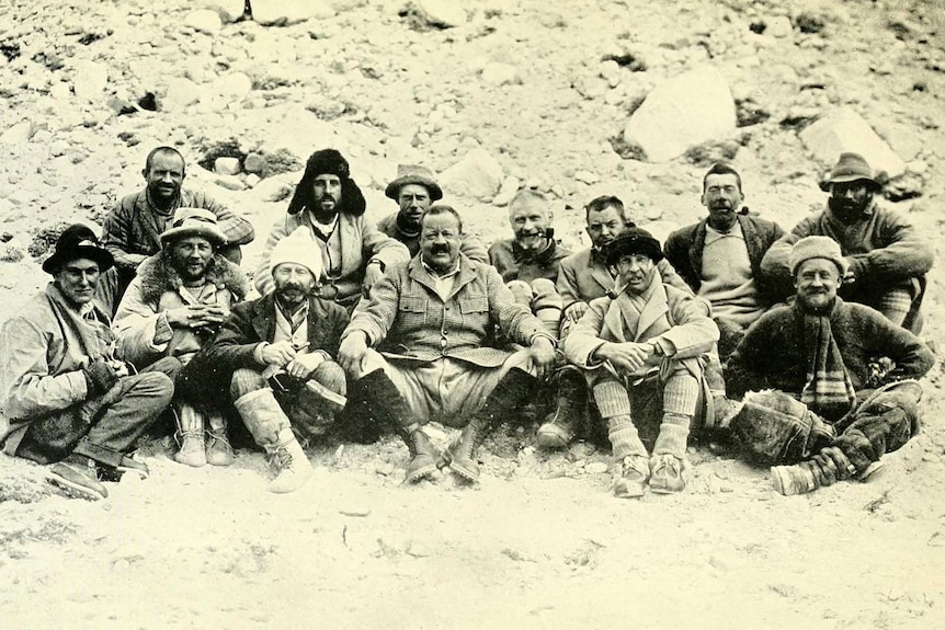 A black-and-white image of Mount Everest expeditioners from 1922