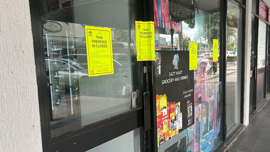 tobacco shops closing down Officials shut smoke shop Tobacco retailers in the Riverina