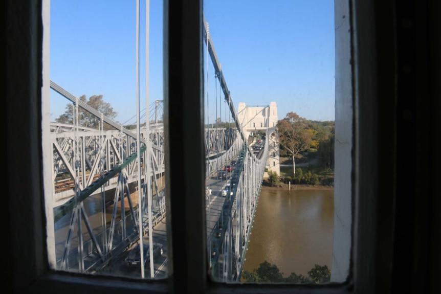 View from the apartment window looking at traffic on the Walter Taylor Bridge