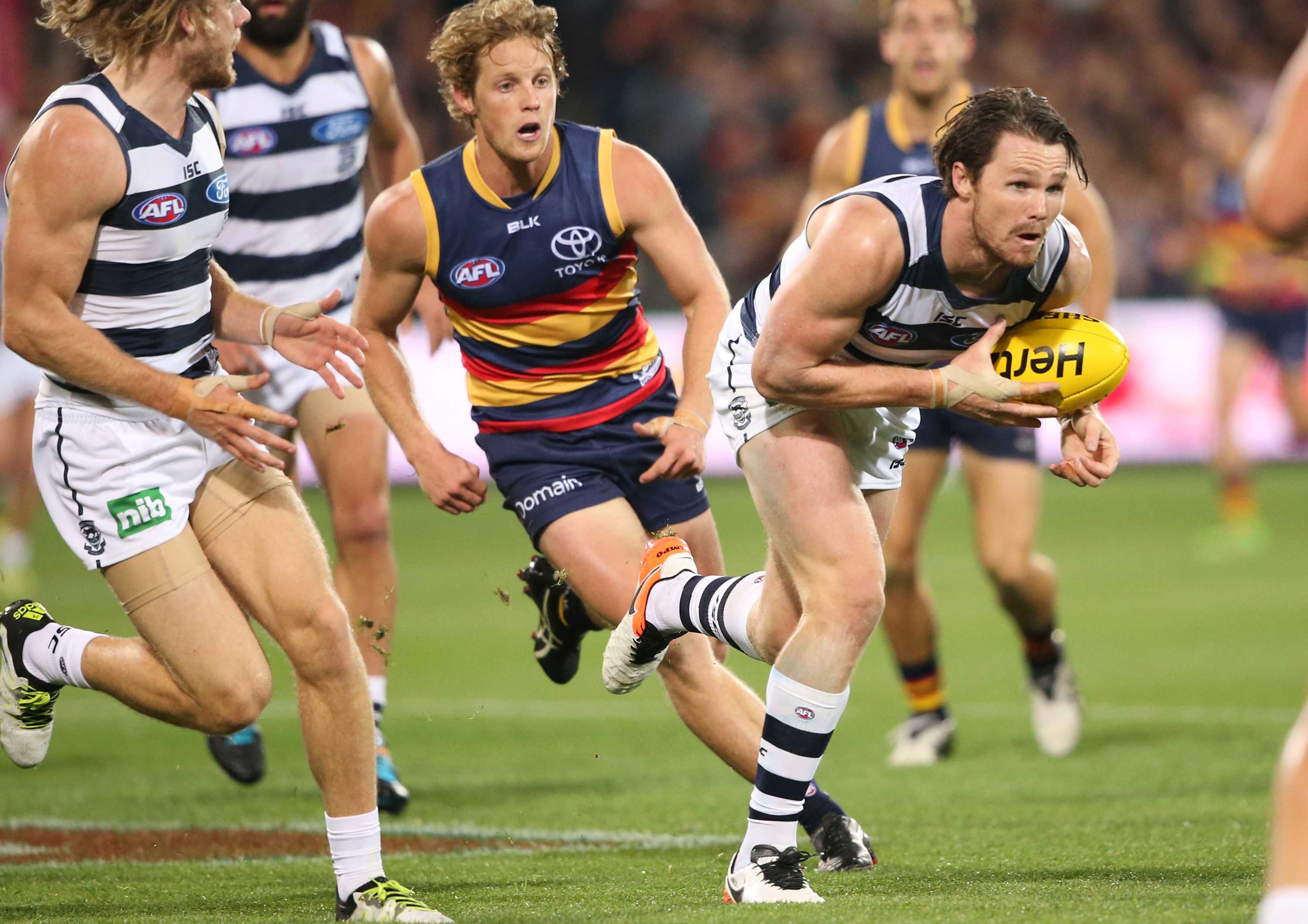 Geelong Beats Adelaide By 26 Points As Patrick Dangerfield Has Last Laugh On Return Abc News