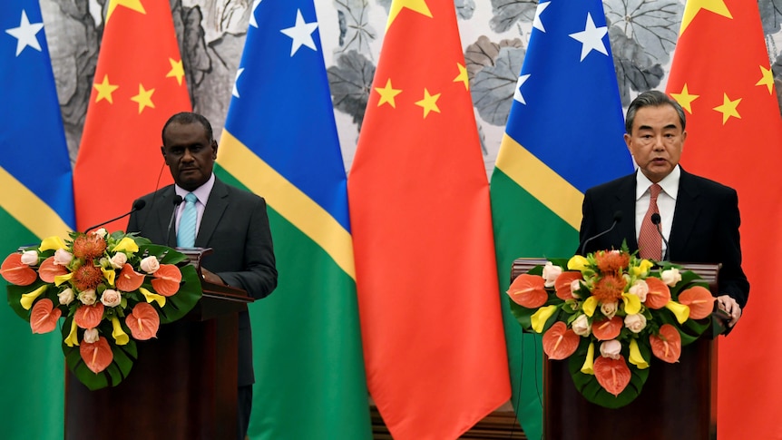 Foreign Ministers of Solomon Islands and China at joint press conference in September, 2019.