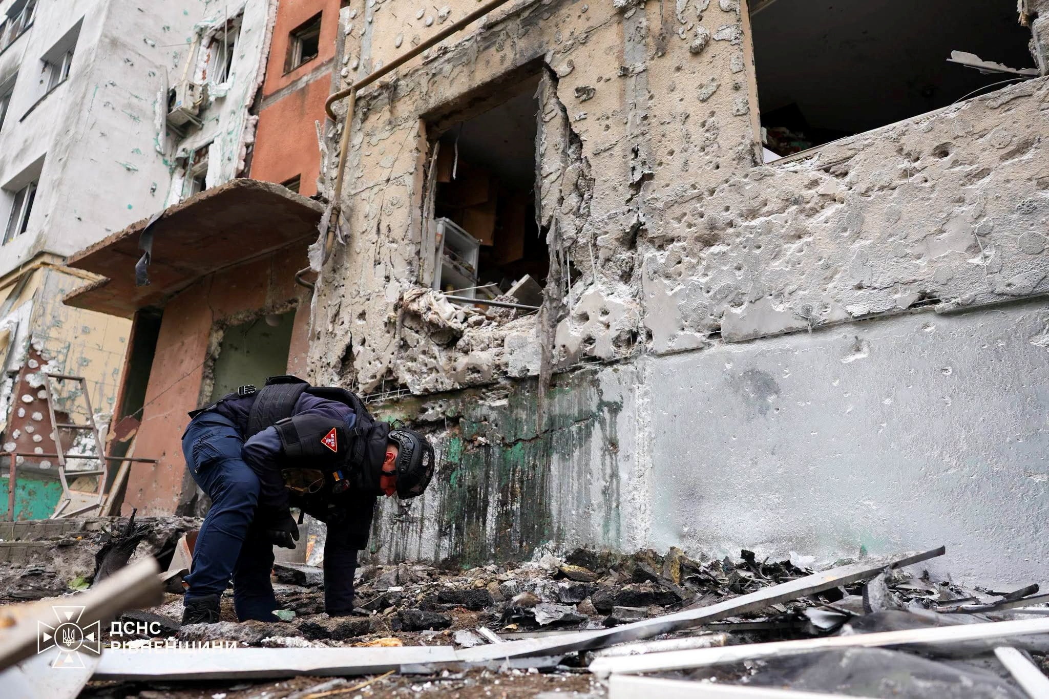 At least three killed by Russian drones in Ukraine which cut power to 370,000