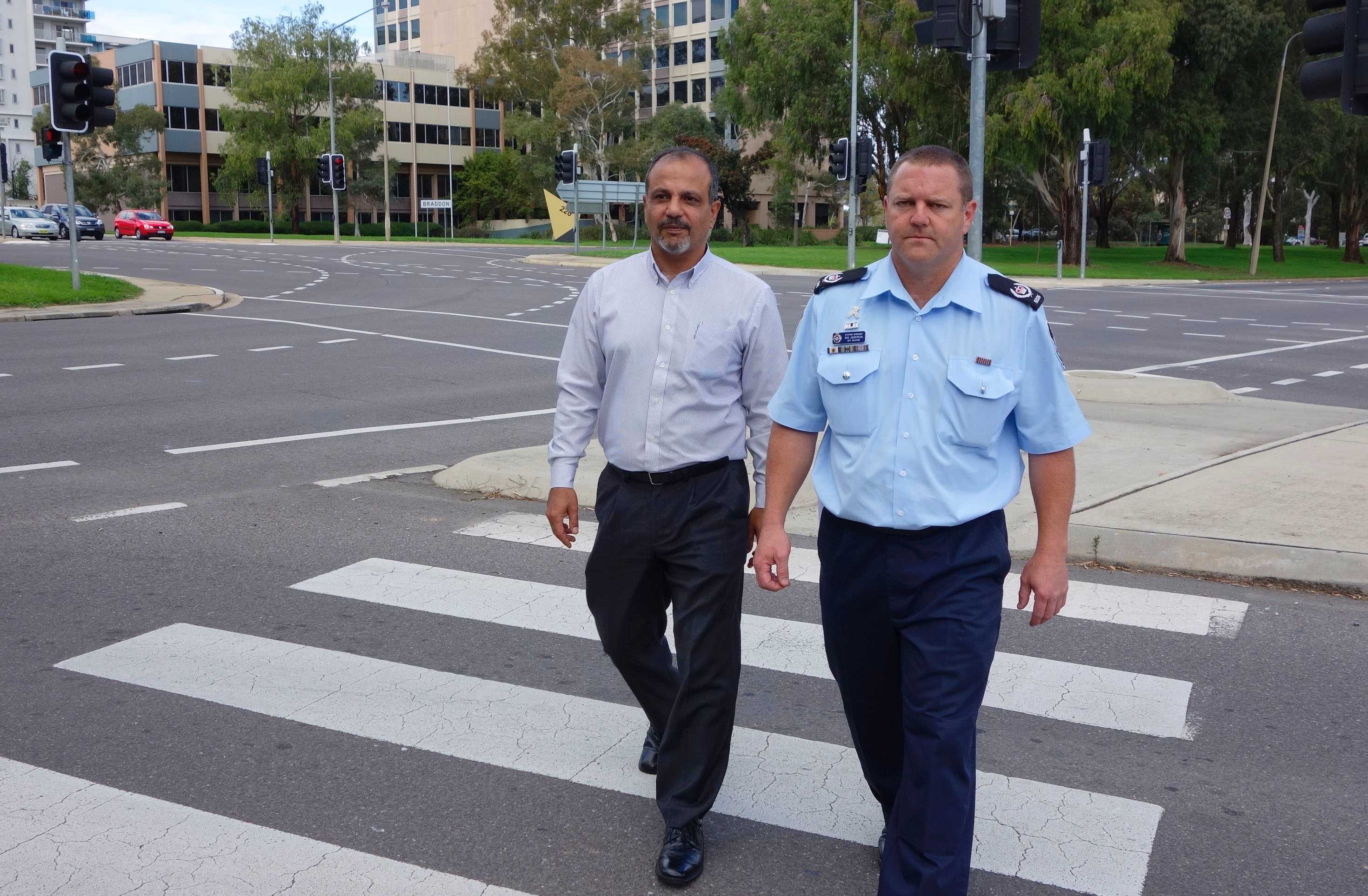 ACT police target red light runners at busy intersections - ABC News