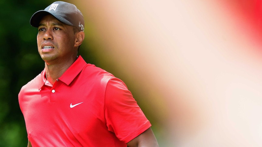 Tiger Woods walks off the tee in the final round of the 2015 Greater Greensboro Open.