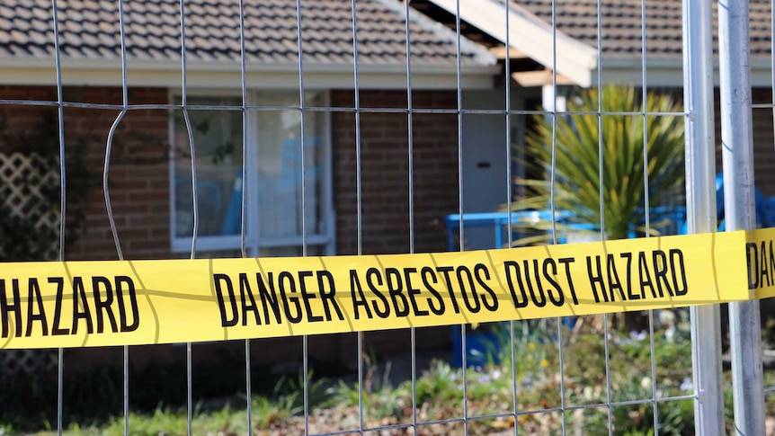 asbestos dust warning sign