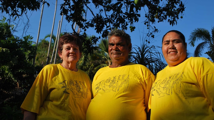 Woolwonga Commitee chairperson Lynette Hopkins, elder Glen Hopkins and secretary Vanessa Mcauley