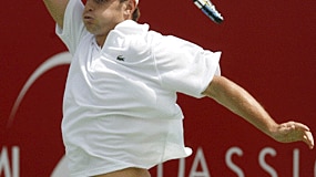 Andy Roddick at 2007 Kooyong Classic in Melbourne on his way to defeating Tommy Haas