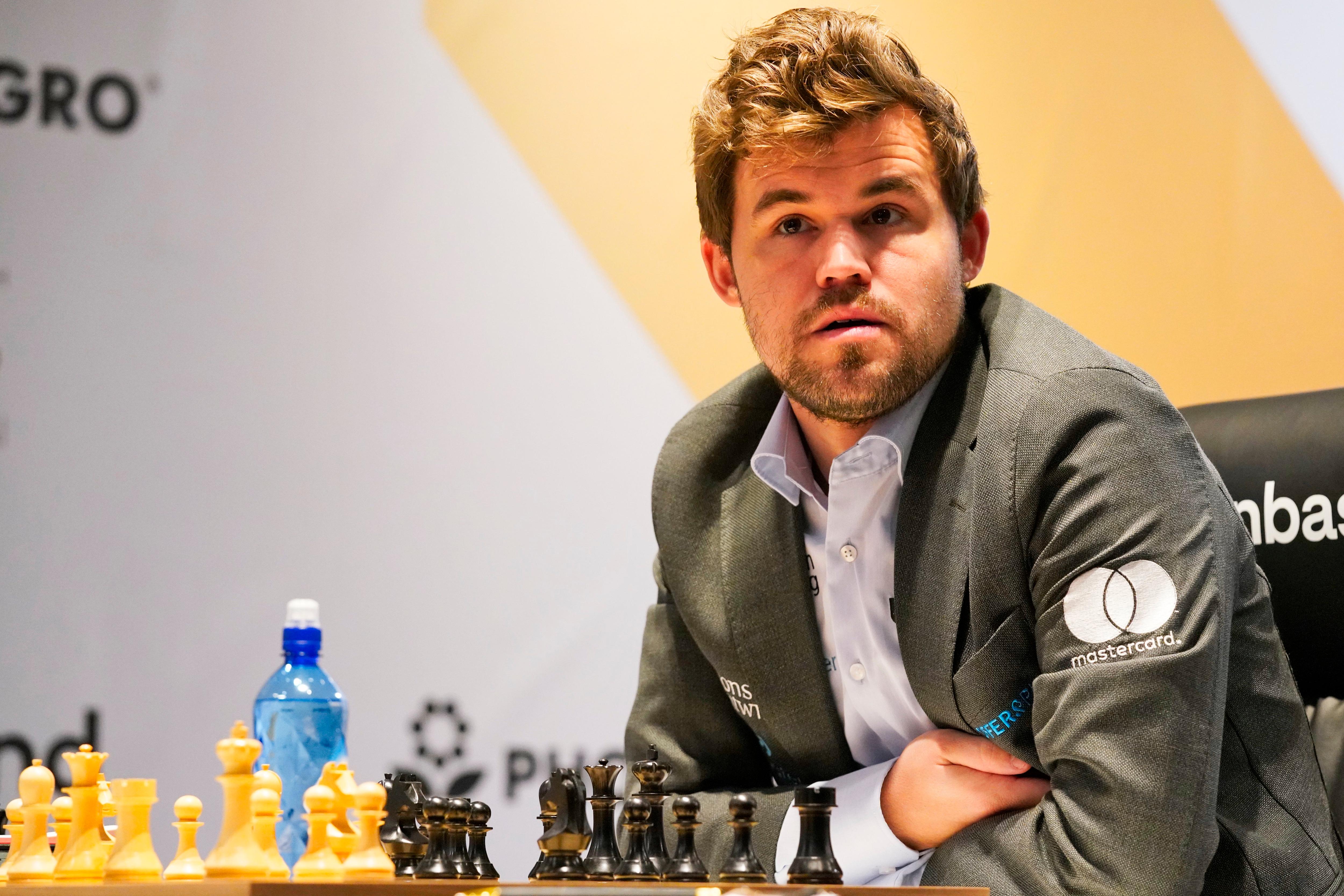 World Chess Champion Magnus Carlsen Directly Accuses Hans Niemann Of ...