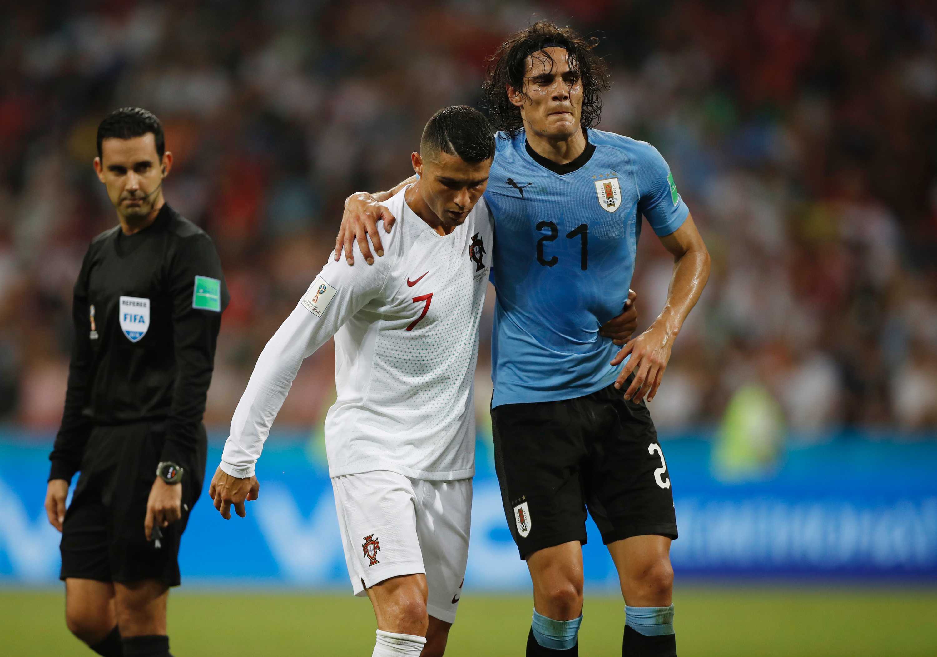 World Cup: Cristiano Ronaldo praised for sportsmanship, but was it more  like gamesmanship? - ABC News