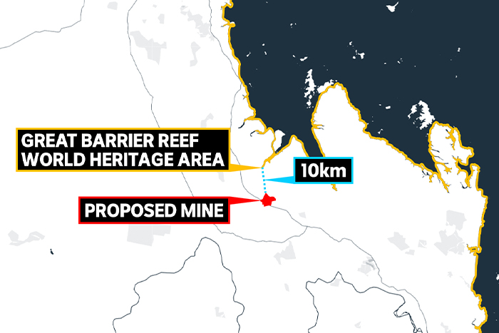 Un mapa muestra la ubicación de una mina y la ubicación de la Gran Barrera de Coral.