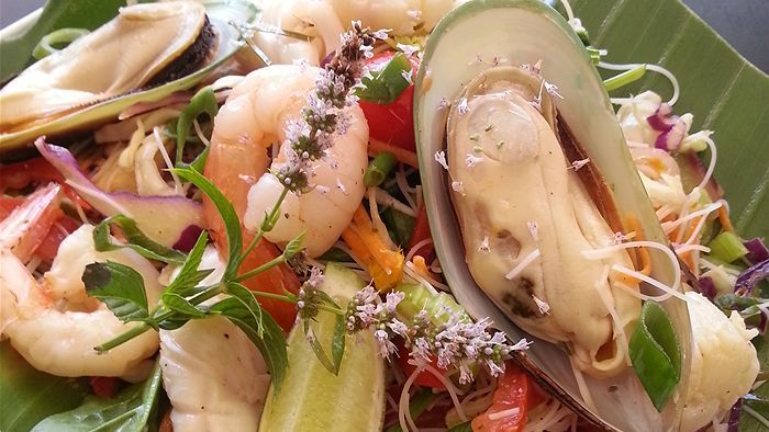 Thai seafood salad - ABC News