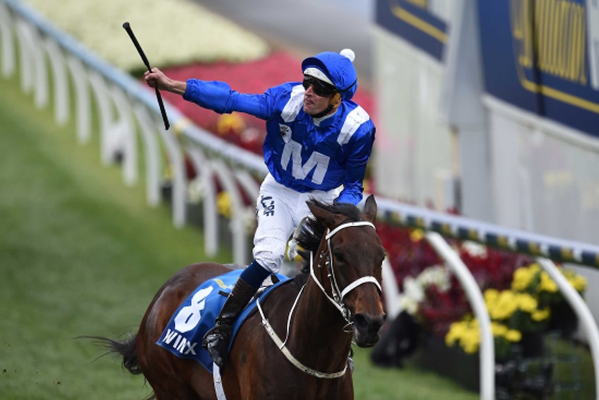 Winx and Hugh Bowman win the Cox Plate