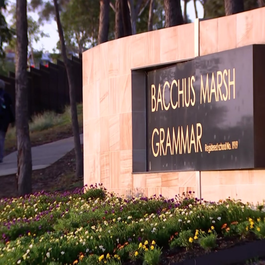 A sign out the front of Bacchus Marsh Grammar.